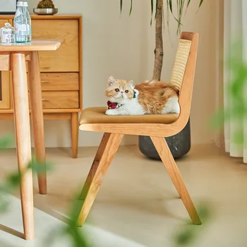 Японското кафе, маса за Хранене, стол на балкона, Столове за грим в спалнята, прост, модерен домакински стол от ратан с облегалка от масивна дървесина за почивка Изображение