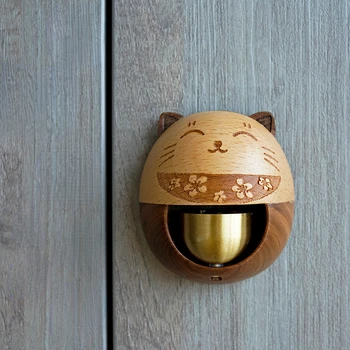 Звънец за богатия котка, изсмукване врата камбаната, японски дофаминовые месингови звънчета на вратата, напомня за разговор Изображение