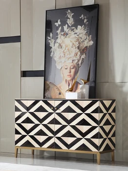 В Гонконгском стил лесен луксозен творчески шкаф-кофа за съхранение, шкаф за украса на фоайето, постмодернистский страничната маса за хранене, гардероб, веранда c Изображение