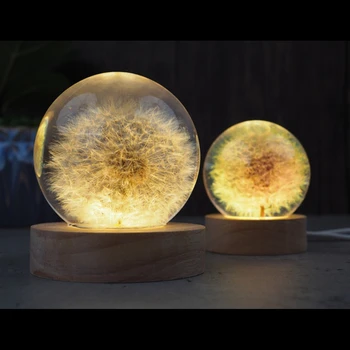 Кристална топка Led нощни лампи от епоксидна смола, Форма за декорация на дома, в Силиконовата форма, на Дървена основа с led подсветка, сушена глухарче Изображение